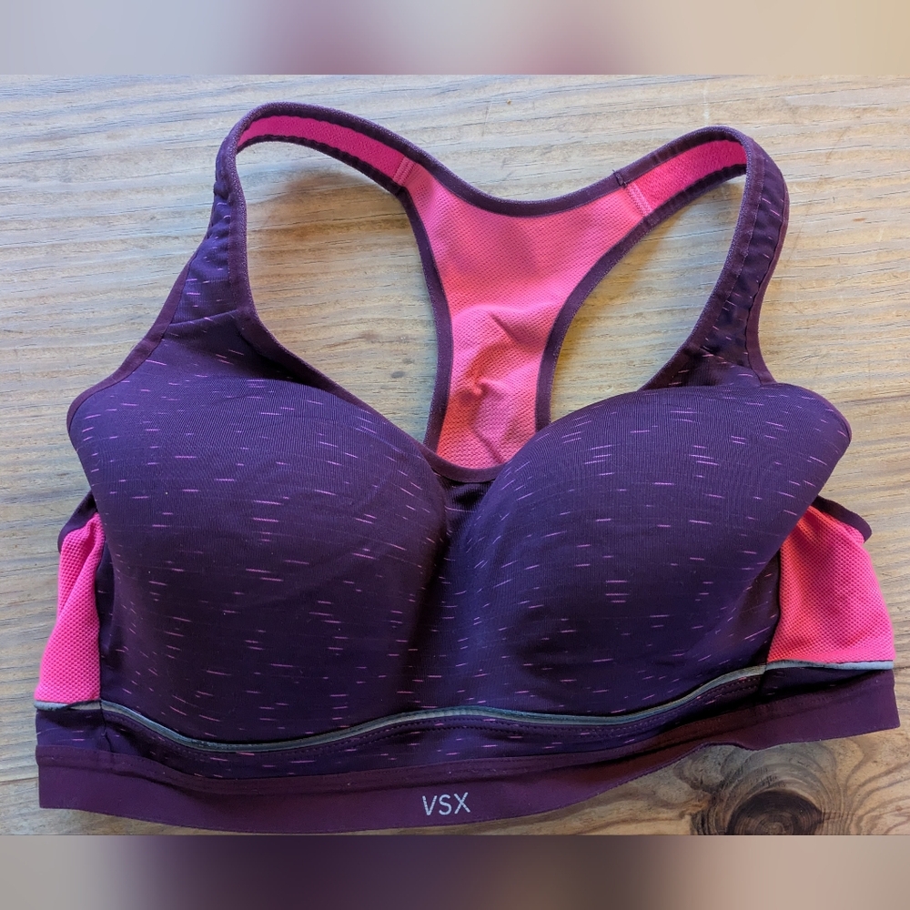 Victoria's Secret VSX Sport Bra 38D Racerback